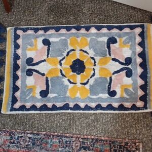 Wild Sage Malia Medallion Multicolored Bath Rug.
